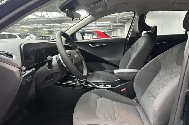Kia Niro EV (2024) thumbnail 2
