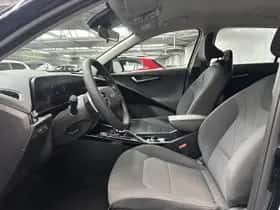 Kia Niro EV (2024) thumbnail 2