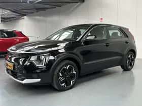 Kia Niro EV (2024) thumbnail 23