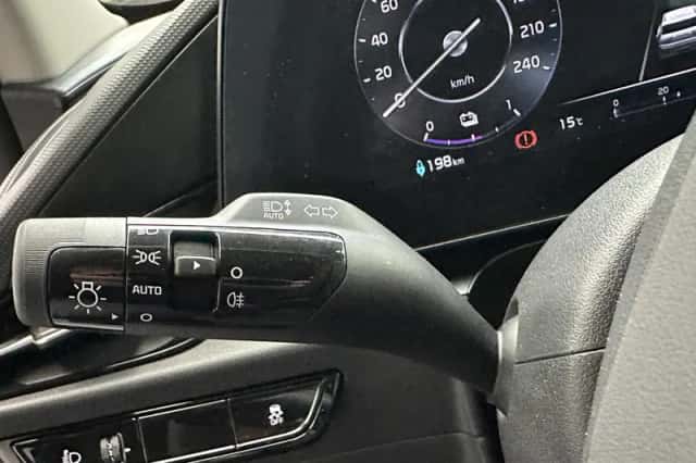 Kia Niro EV (2024) thumbnail 4