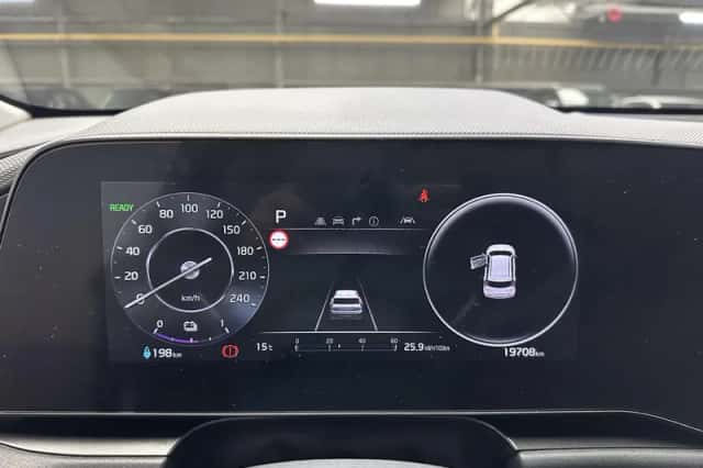 Kia Niro EV (2024) thumbnail 5