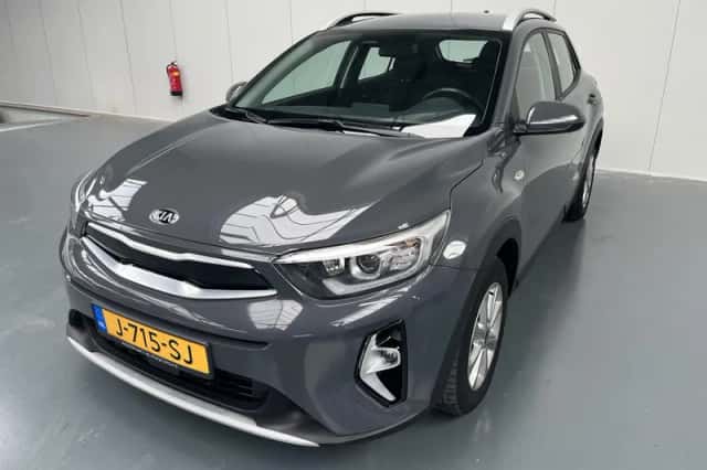 Kia Stonic (2020) thumbnail 17