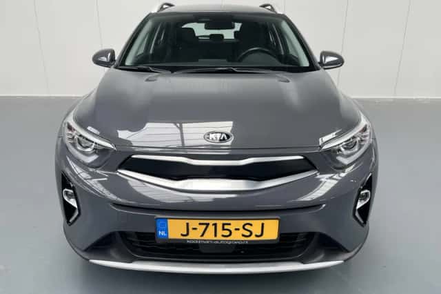 Kia Stonic (2020) thumbnail 18