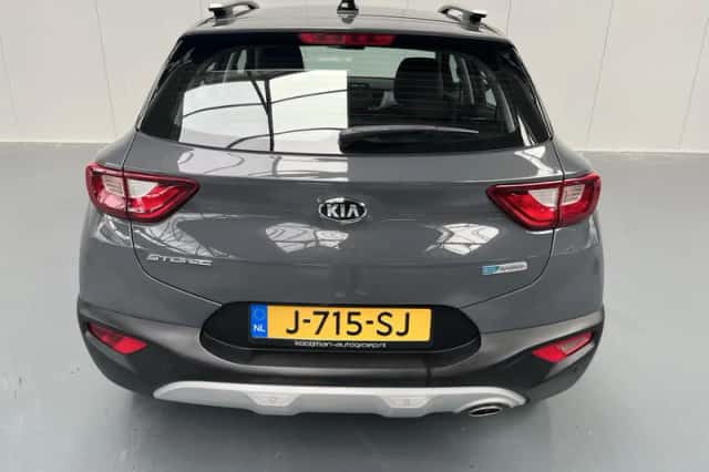Kia Stonic (2020) thumbnail 21