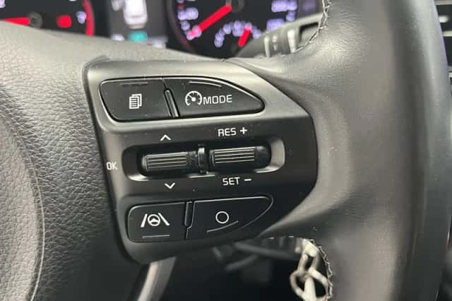 Kia Stonic (2020) thumbnail 7