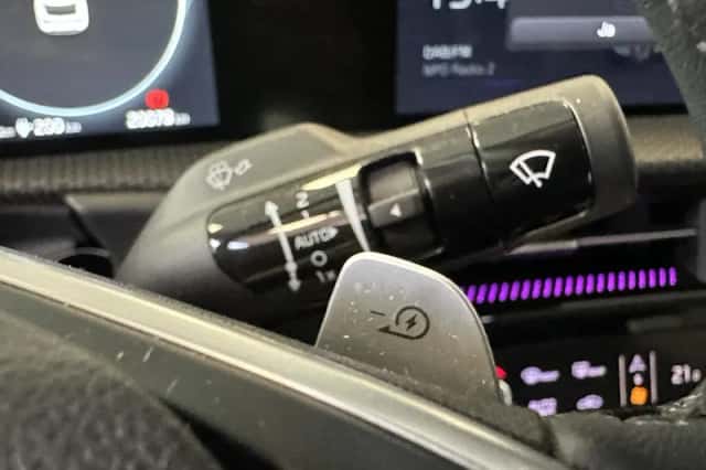 Kia EV6 (2024) thumbnail 11