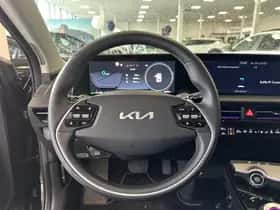 Kia EV6 (2024) thumbnail 15