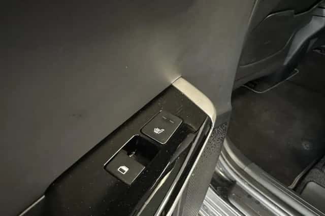 Kia EV6 (2024) thumbnail 24