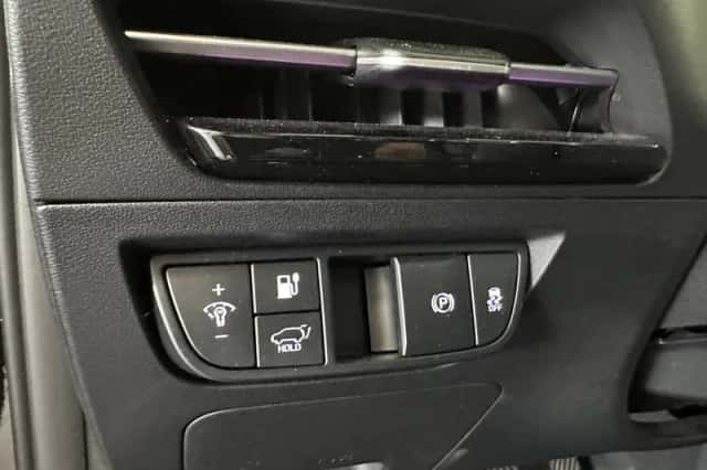Kia EV6 (2024) thumbnail 6