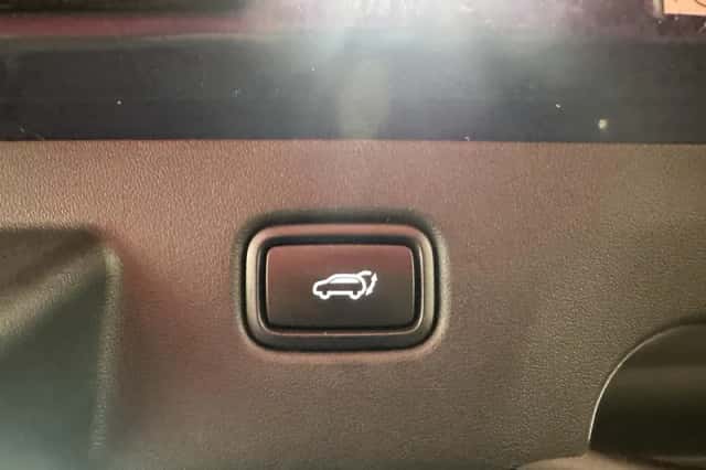 Kia EV6 (2024) thumbnail 24