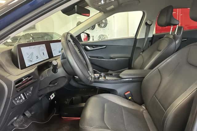 Kia EV6 (2024) thumbnail 4