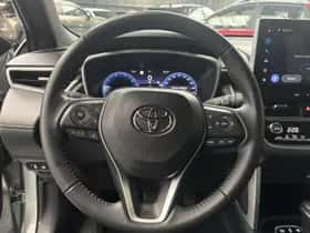 Toyota Corolla (2024) thumbnail 6