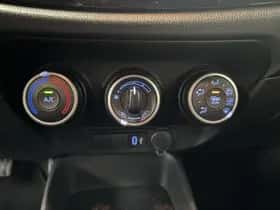 Toyota Aygo (2024) thumbnail 16