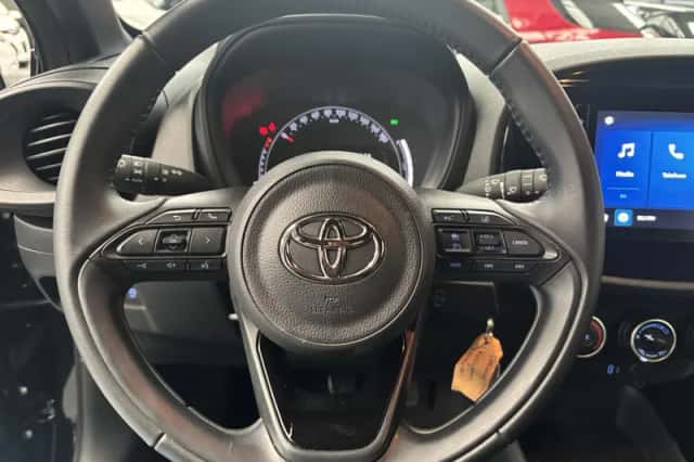 Toyota Aygo (2024) thumbnail 7