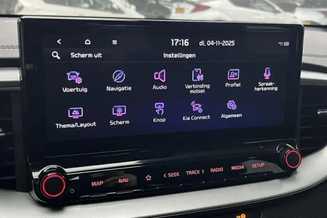 Kia Ceed Sportswagon (2024) thumbnail 14