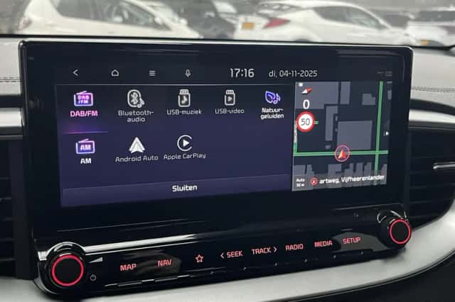 Kia Ceed Sportswagon (2024) thumbnail 15