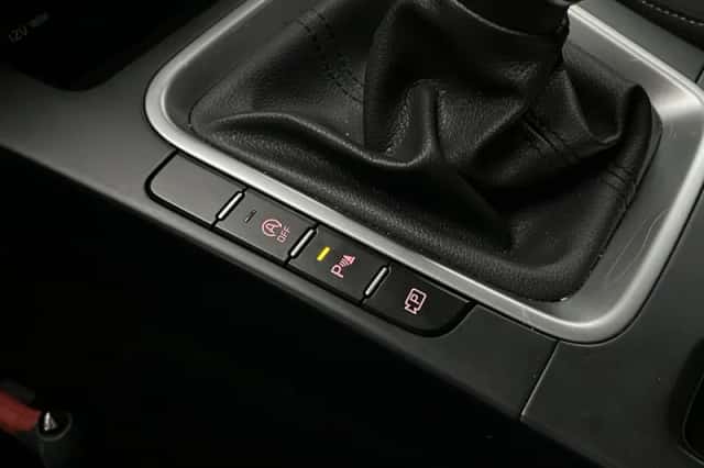 Kia Ceed Sportswagon (2024) thumbnail 17