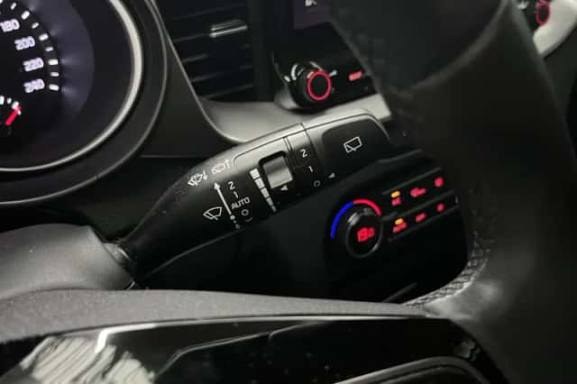 Kia Ceed Sportswagon (2024) thumbnail 9