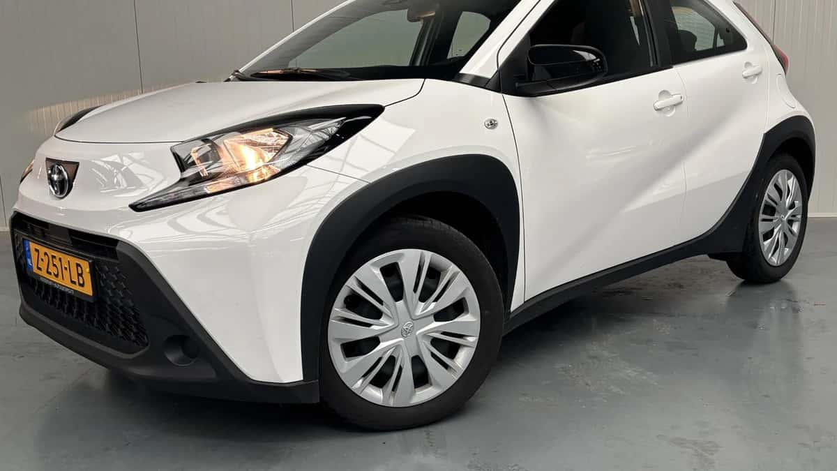 Toyota Aygo (2024) — foto 1