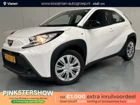 Toyota Aygo (2024) thumbnail 1