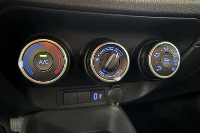 Toyota Aygo (2024) thumbnail 17