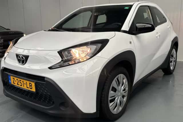 Toyota Aygo (2024) thumbnail 24