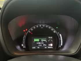 Toyota Aygo (2024) thumbnail 5