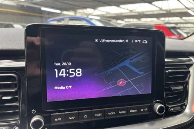 Kia Stonic (2024) thumbnail 12