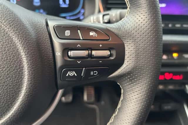 Kia Stonic (2024) thumbnail 8