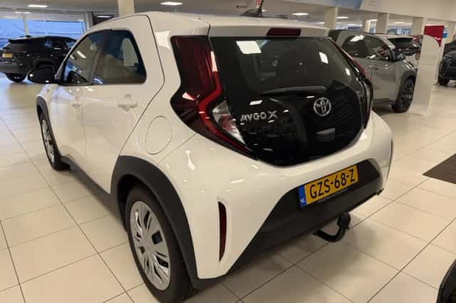 Toyota Aygo (2025) thumbnail 2