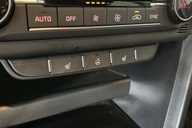 Kia XCeed (2020) thumbnail 18