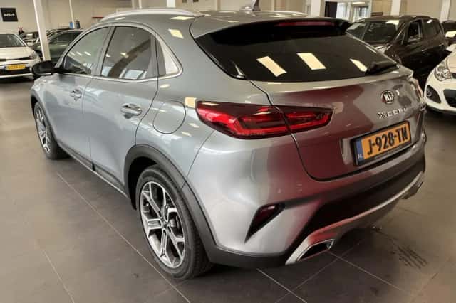 Kia XCeed (2020) thumbnail 25