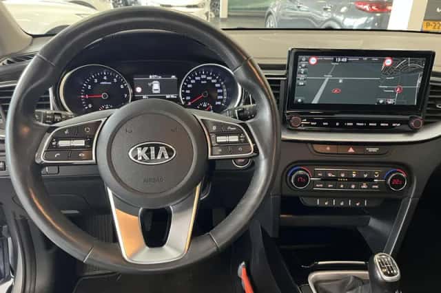 Kia XCeed (2020) thumbnail 4