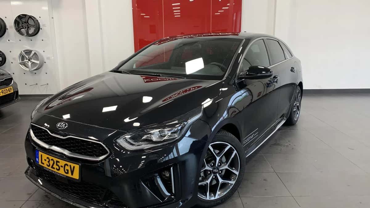 Kia Proceed (2021) — foto 1