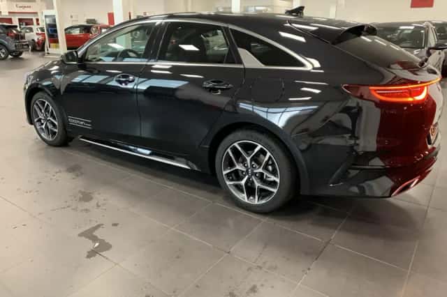 Kia Proceed (2021) thumbnail 20