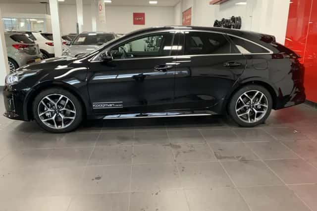 Kia Proceed (2021) thumbnail 21