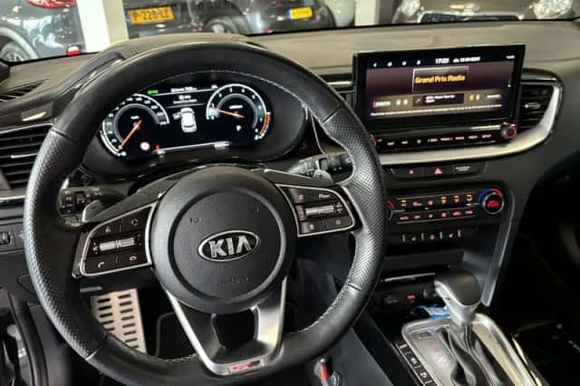 Kia Proceed (2021) thumbnail 7