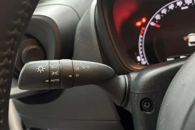 Toyota Aygo (2023) thumbnail 6