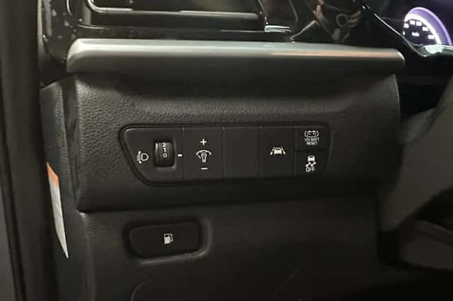 Kia Niro (2021) thumbnail 4