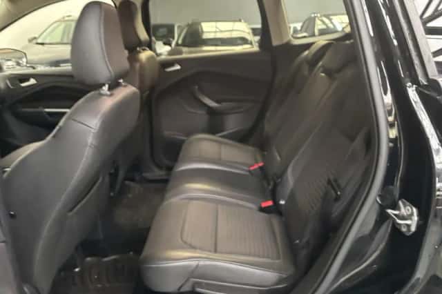 Ford Kuga (2018) thumbnail 19