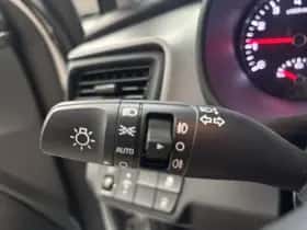 Kia Stonic (2020) thumbnail 9