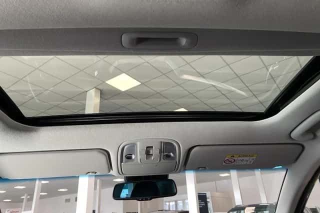 Kia Niro (2022) thumbnail 12
