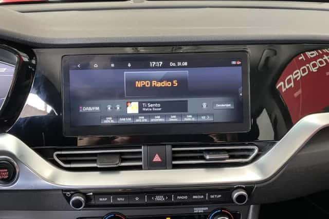 Kia Niro (2022) thumbnail 9