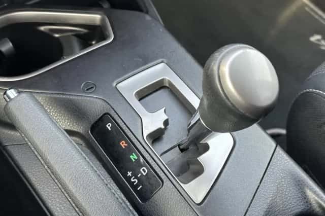 Toyota RAV4 (2018) thumbnail 18