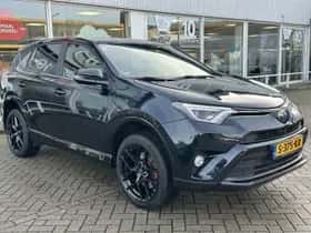 Toyota RAV4 (2018) thumbnail 32