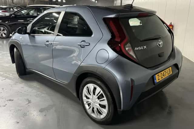 Toyota Aygo (2024) thumbnail 2