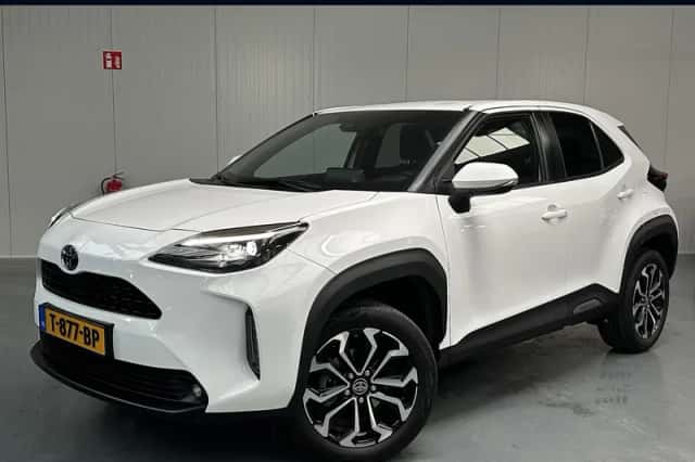 Toyota Yaris Cross (2021) thumbnail 1