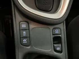 Toyota Yaris Cross (2021) thumbnail 16