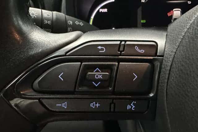 Toyota Yaris Cross (2021) thumbnail 8