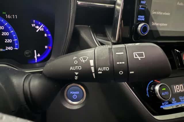 Toyota Corolla (2021) thumbnail 11